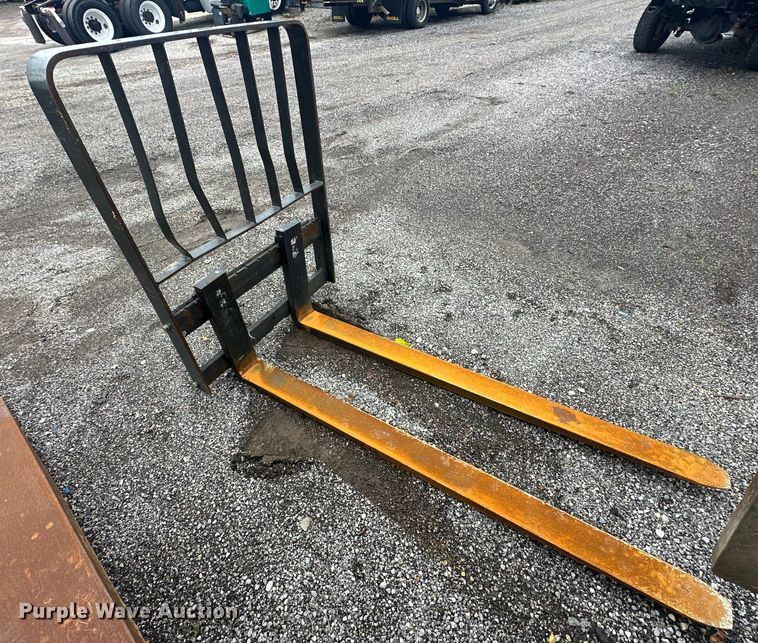 image for item EG1632 2008 Caterpillar  C5000-LP forklift