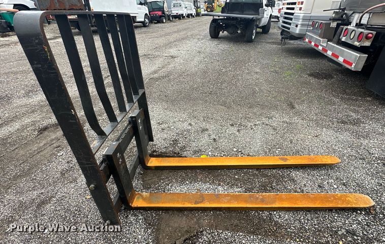 image for item EG1632 2008 Caterpillar  C5000-LP forklift