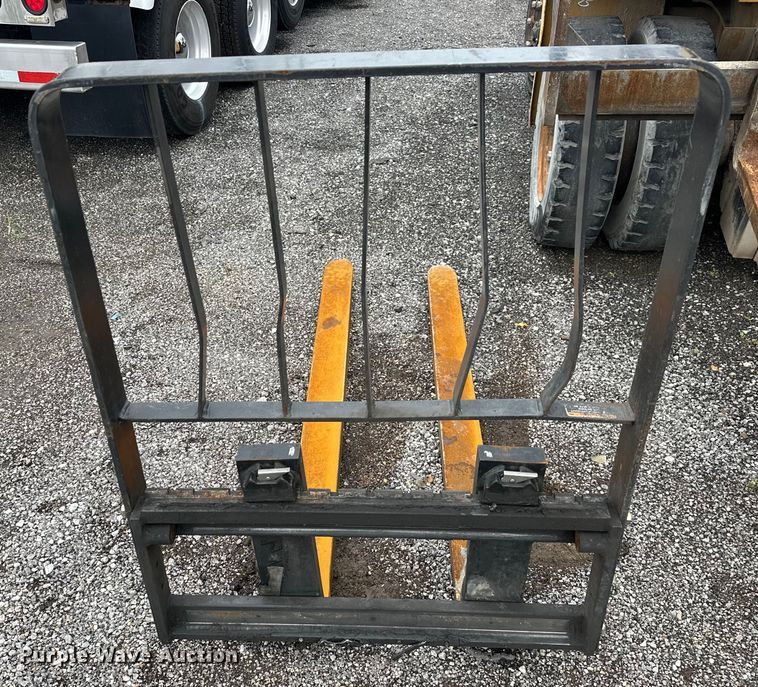 image for item EG1632 2008 Caterpillar  C5000-LP forklift