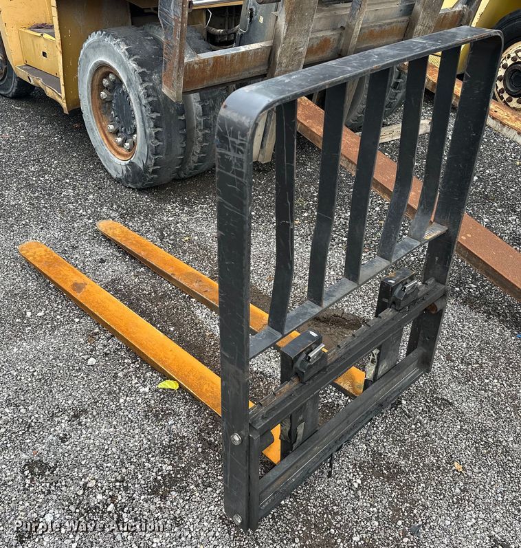 image for item EG1632 2008 Caterpillar  C5000-LP forklift