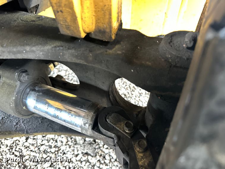 image for item EG1633 2007 Caterpillar  C5500-LP forklift