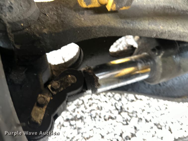 image for item EG1633 2007 Caterpillar  C5500-LP forklift