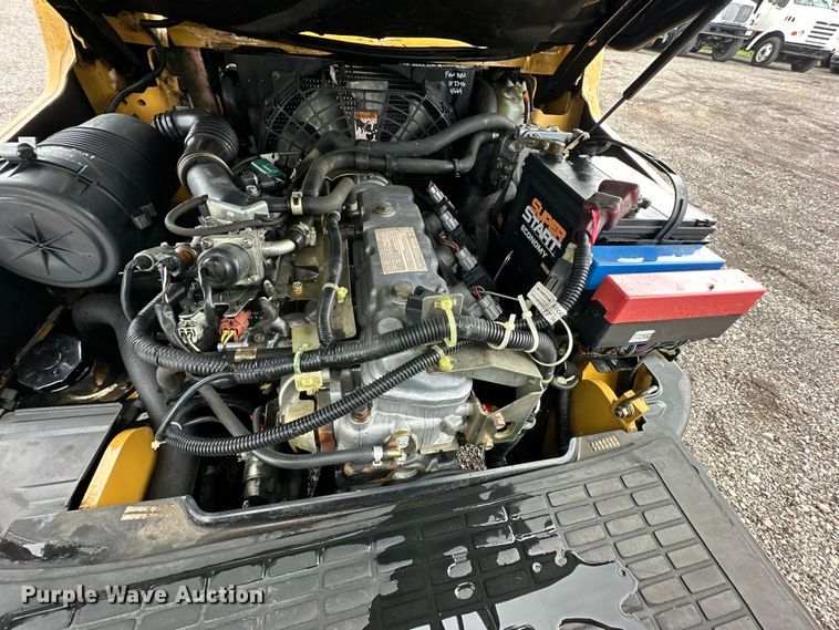 image for item EG1633 2007 Caterpillar  C5500-LP forklift