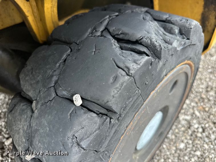 image for item EG1633 2007 Caterpillar  C5500-LP forklift