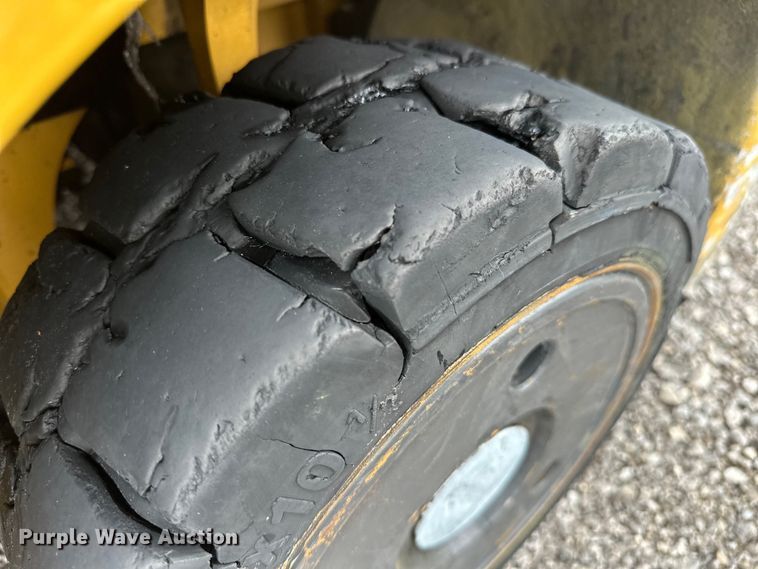 image for item EG1633 2007 Caterpillar  C5500-LP forklift