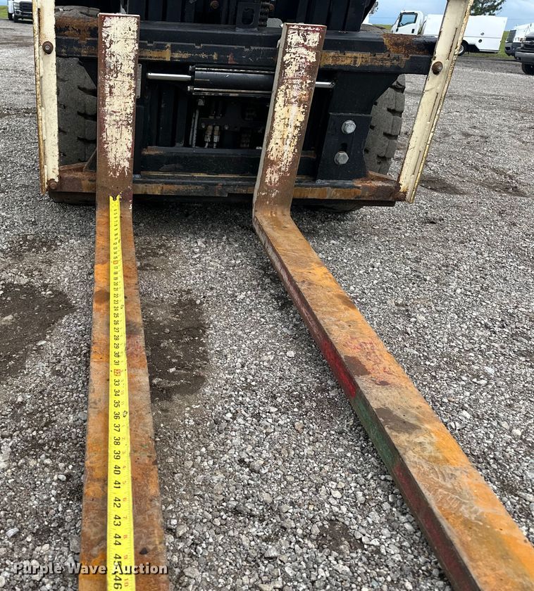 image for item EG1638 1998 Yale GLP050RGE83.5 forklift