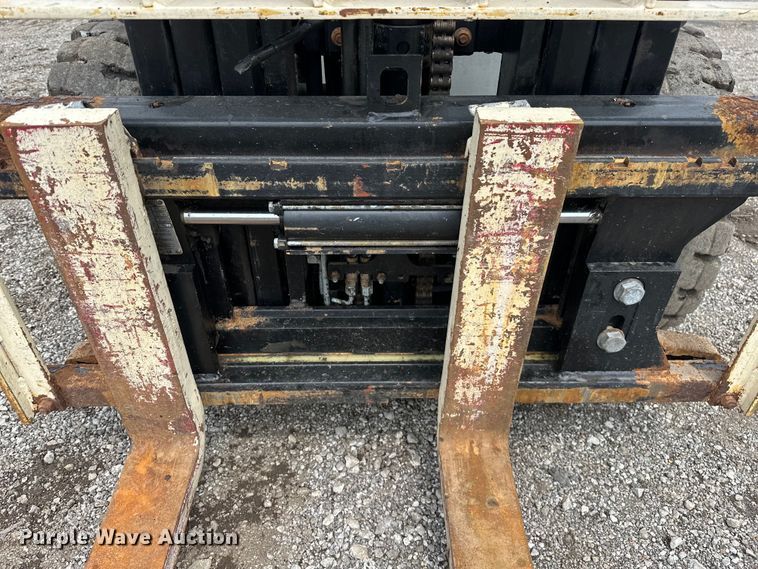 image for item EG1638 1998 Yale GLP050RGE83.5 forklift