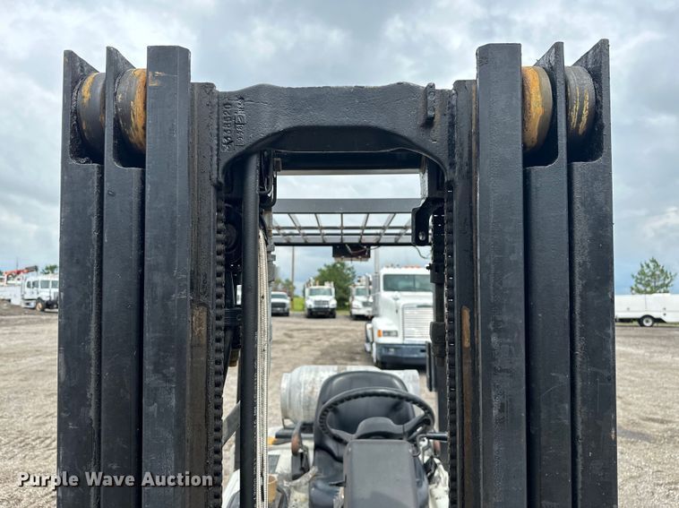 image for item EG1638 1998 Yale GLP050RGE83.5 forklift