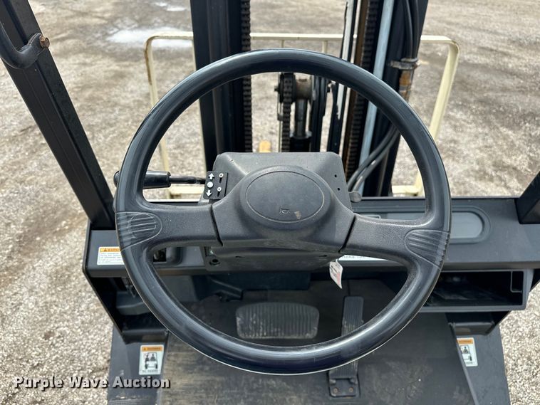 image for item EG1638 1998 Yale GLP050RGE83.5 forklift
