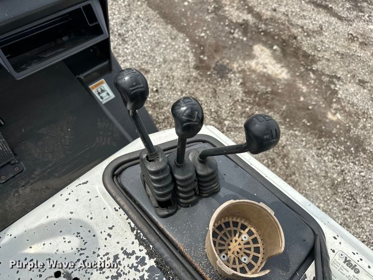 image for item EG1638 1998 Yale GLP050RGE83.5 forklift