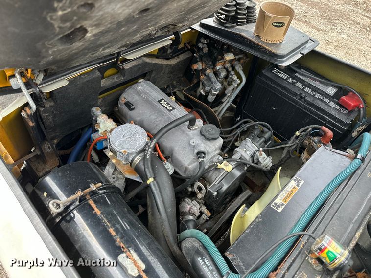 image for item EG1638 1998 Yale GLP050RGE83.5 forklift