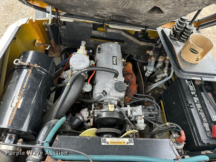 image for item EG1638 1998 Yale GLP050RGE83.5 forklift