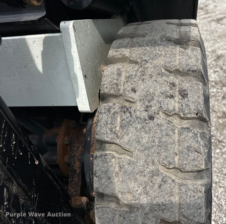 image for item EG1638 1998 Yale GLP050RGE83.5 forklift