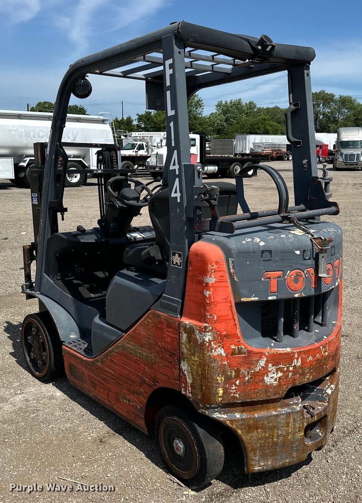 image for item EG1645 2008 Toyota 8FGCU20 forklift