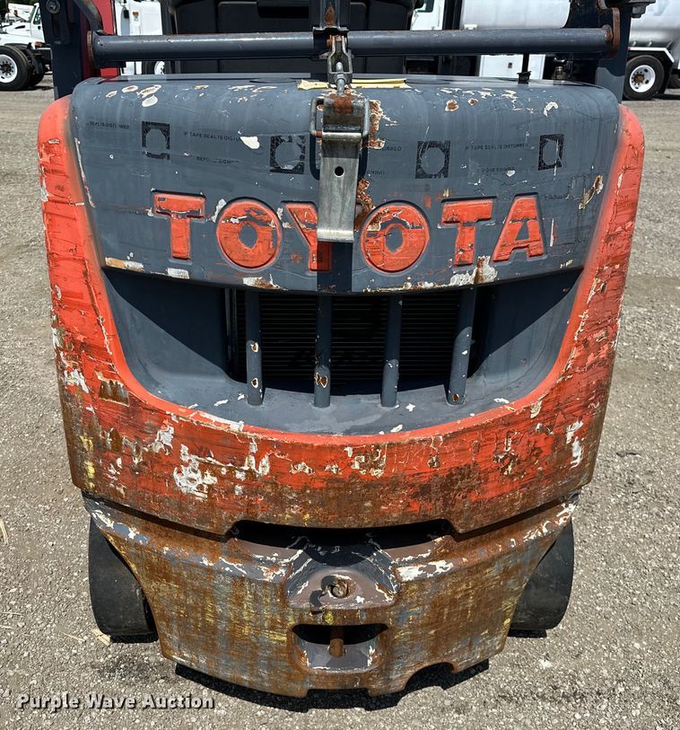 image for item EG1645 2008 Toyota 8FGCU20 forklift