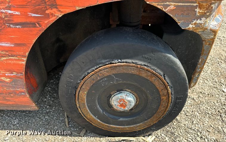 image for item EG1645 2008 Toyota 8FGCU20 forklift