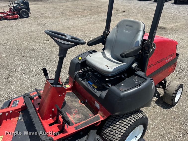image for item EG1649 2015 Toro GroundsMaster 3280 D  lawn mower