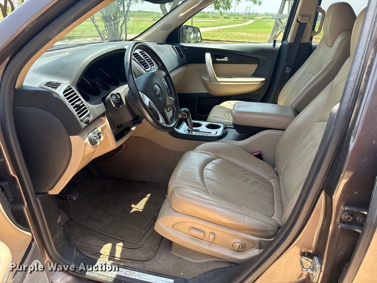 image for item EH3955 2010 GMC Acadia SUV