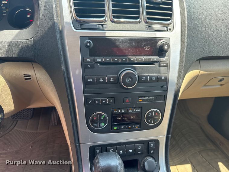 image for item EH3955 2010 GMC Acadia SUV