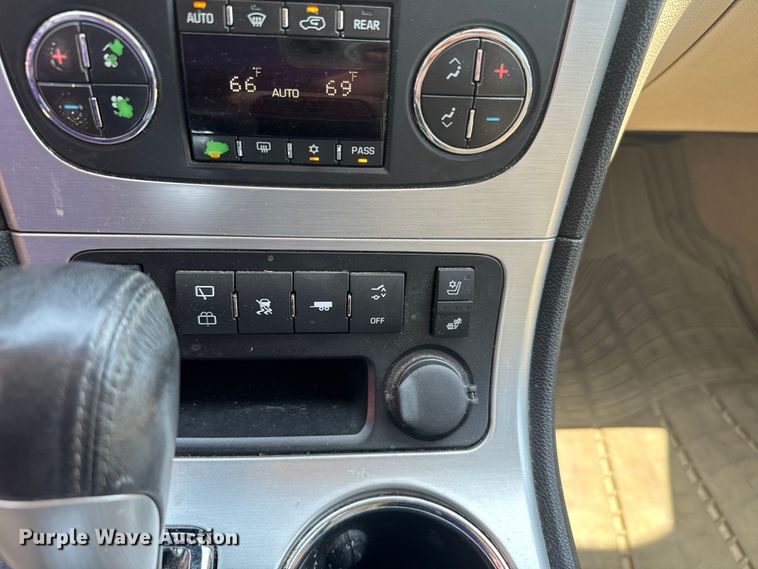image for item EH3955 2010 GMC Acadia SUV