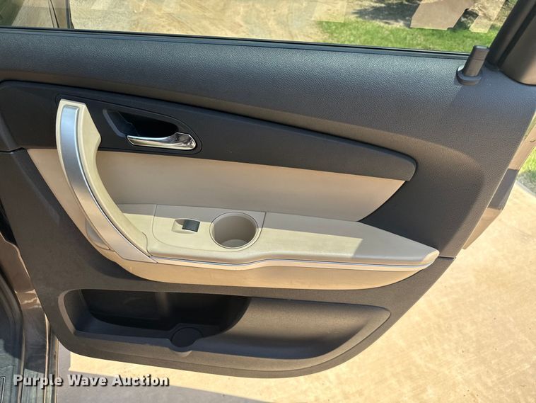 image for item EH3955 2010 GMC Acadia SUV