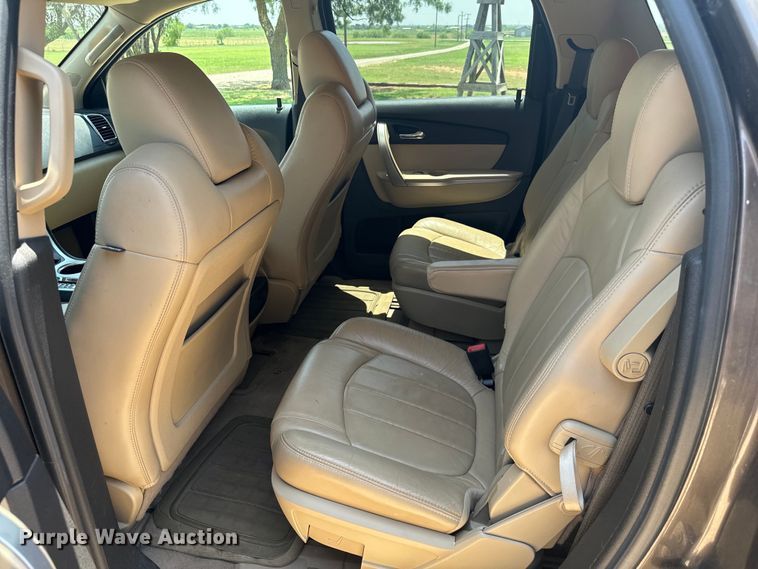 image for item EH3955 2010 GMC Acadia SUV