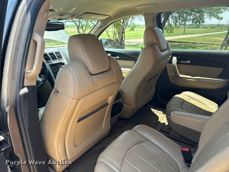 image for item EH3955 2010 GMC Acadia SUV