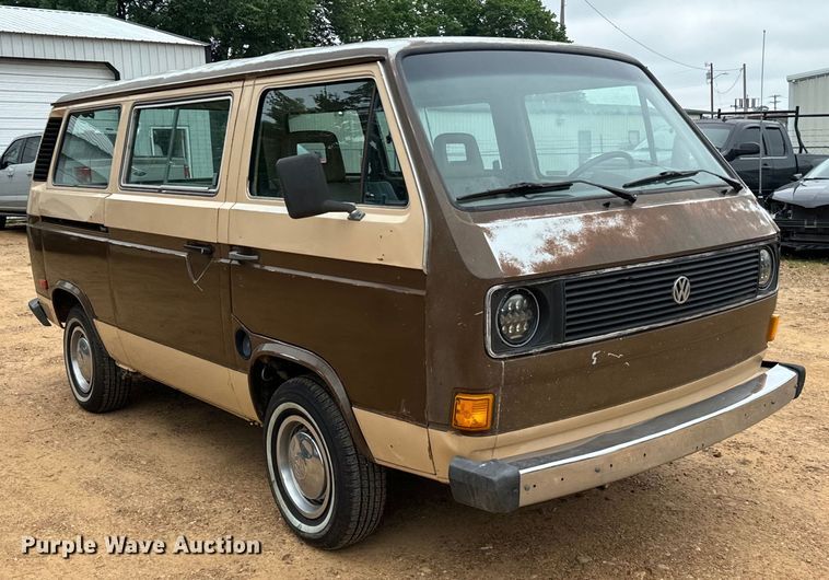 image for item EH3970 1982 Volkswagen  Vanagon GL van