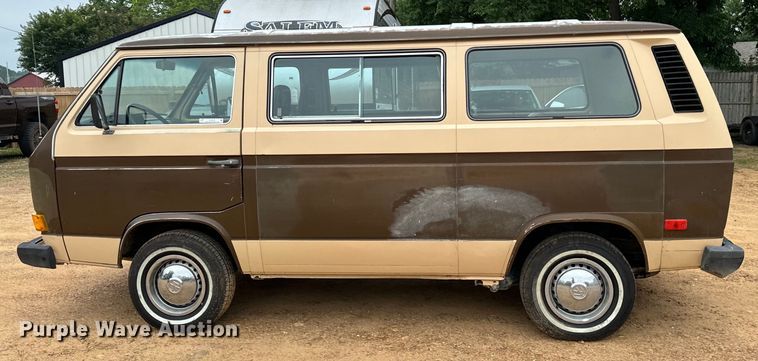 image for item EH3970 1982 Volkswagen  Vanagon GL van