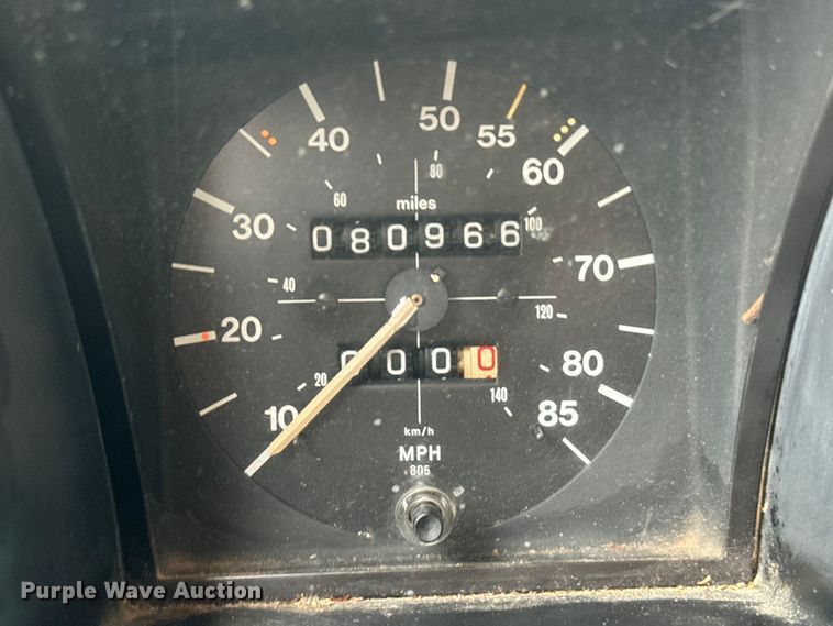 image for item EH3970 1982 Volkswagen  Vanagon GL van