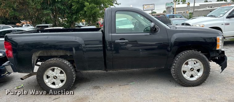 image for item EH3986 2007 Chevrolet  Silverado 1500 pickup truck