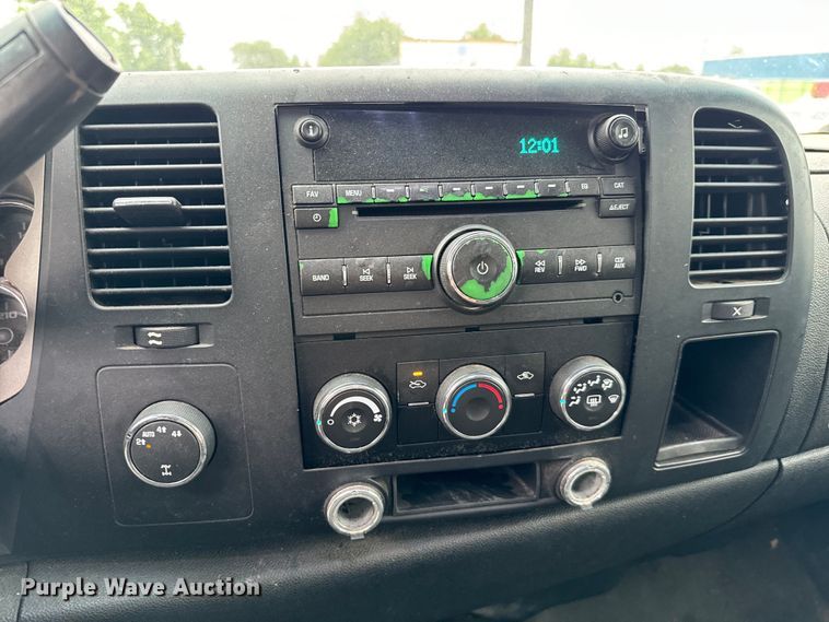 image for item EH3986 2007 Chevrolet  Silverado 1500 pickup truck