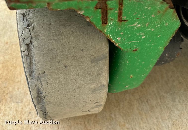 image for item EH4040 2014 Genie GS-1930 scissor lift