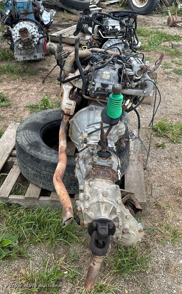 image for item EH6871 1986 Toyota 22R Turbo EFI engine