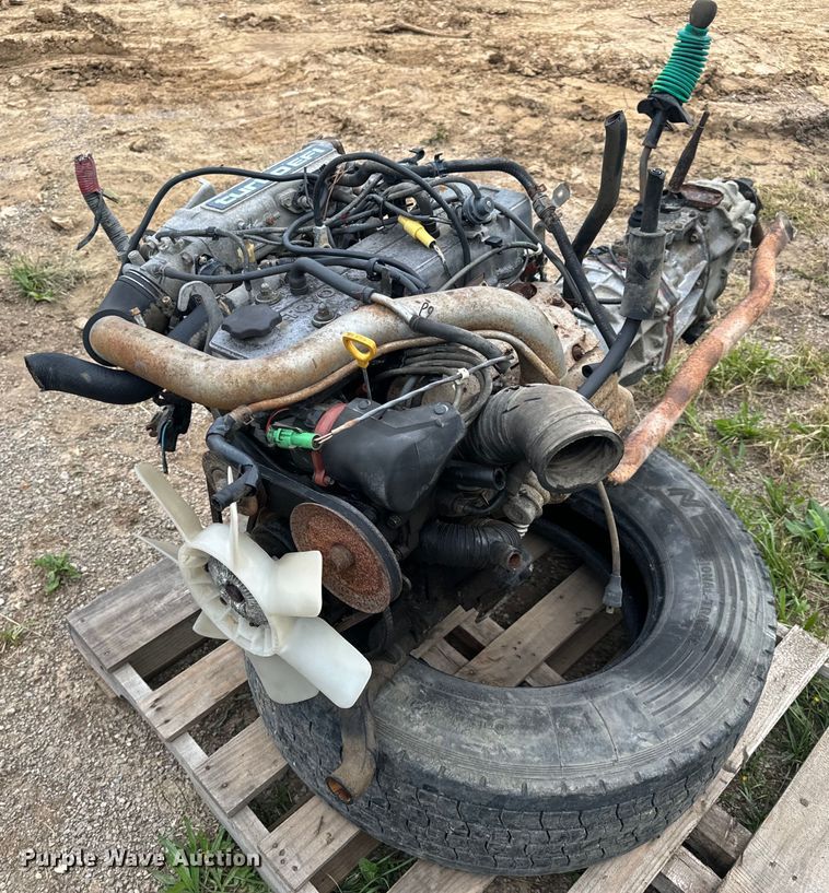 image for item EH6871 1986 Toyota 22R Turbo EFI engine