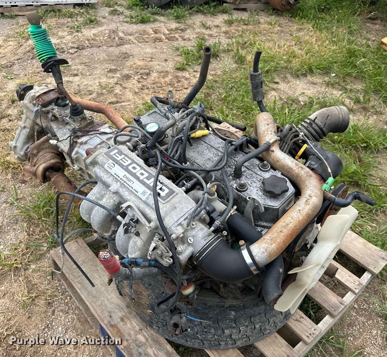 image for item EH6871 1986 Toyota 22R Turbo EFI engine