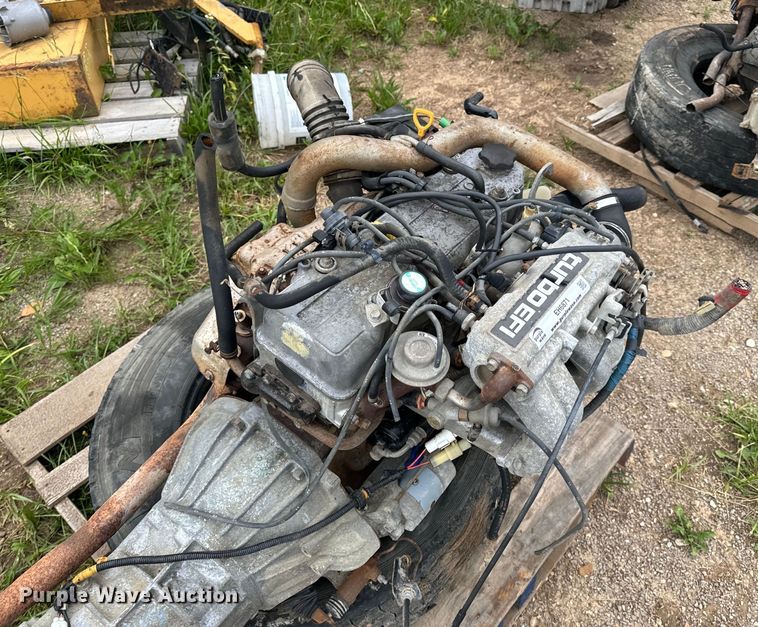 image for item EH6871 1986 Toyota 22R Turbo EFI engine