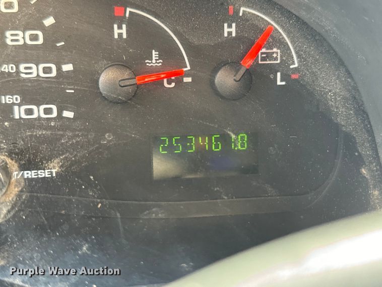 image for item EH6895 2008 Ford E250 van