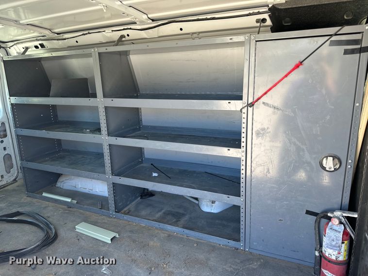 image for item EH6895 2008 Ford E250 van