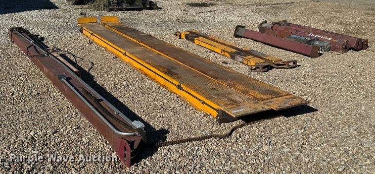 image for item EH6897 Mohawk four post automotive lift