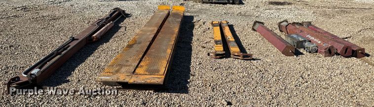 image for item EH6897 Mohawk four post automotive lift