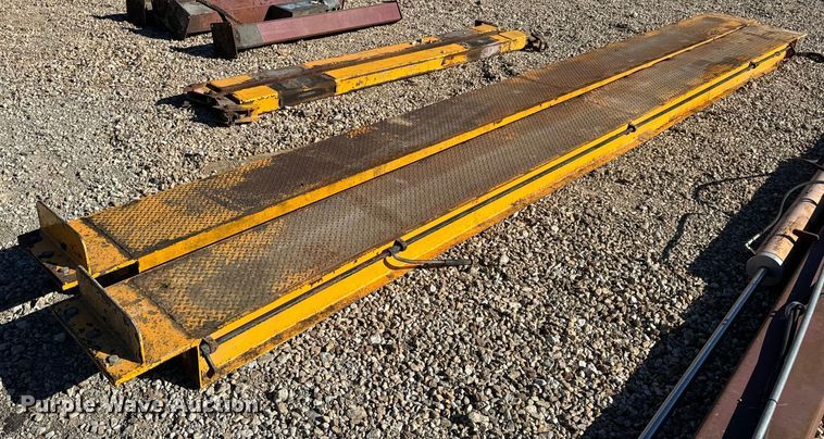 image for item EH6897 Mohawk four post automotive lift