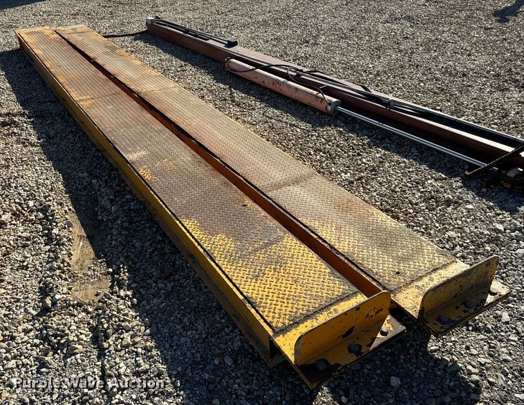 image for item EH6897 Mohawk four post automotive lift