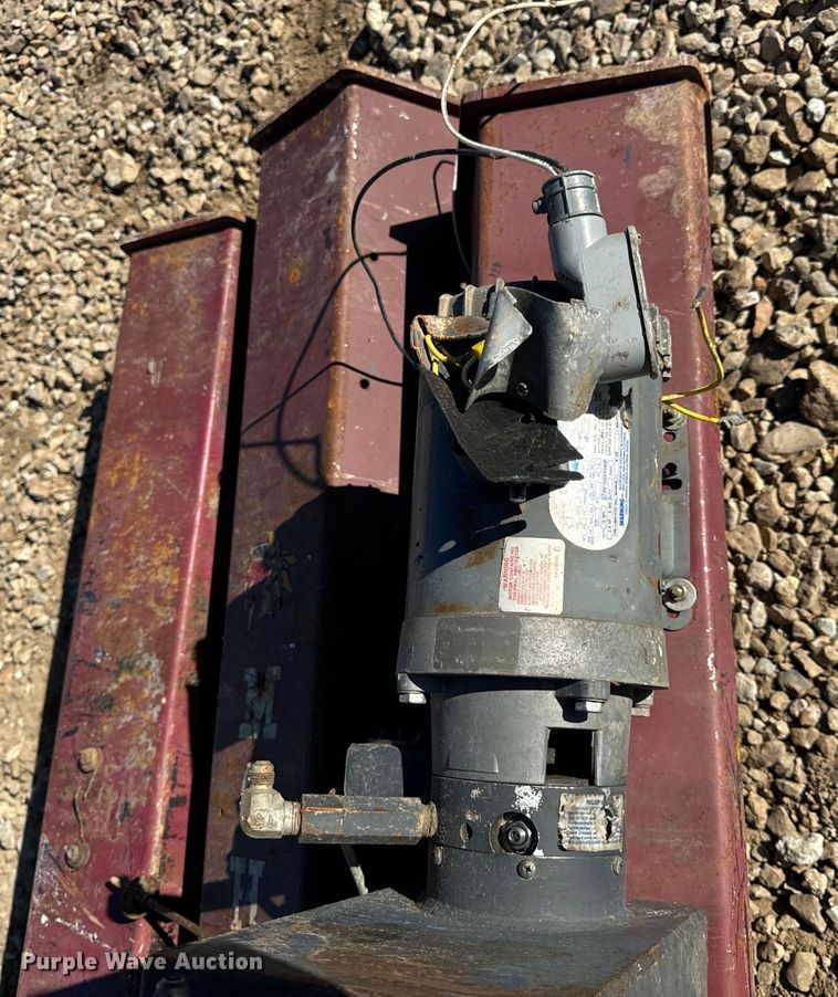 image for item EH6897 Mohawk four post automotive lift