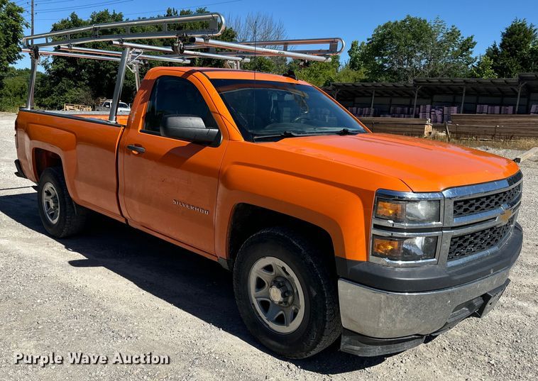 image for item EH6898 2015 Chevrolet  Silverado 1500 pickup truck