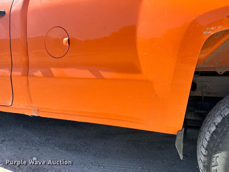 image for item EH6898 2015 Chevrolet  Silverado 1500 pickup truck