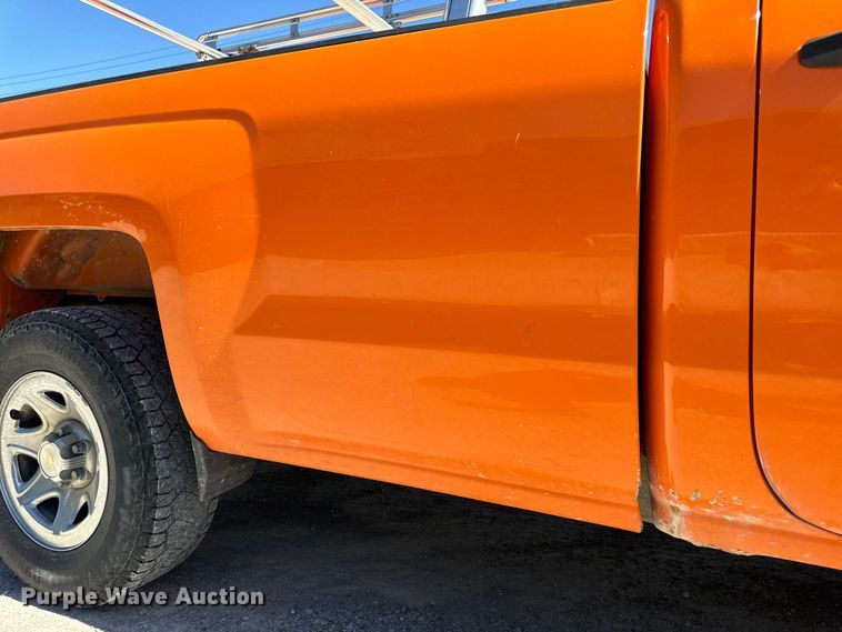 image for item EH6898 2015 Chevrolet  Silverado 1500 pickup truck