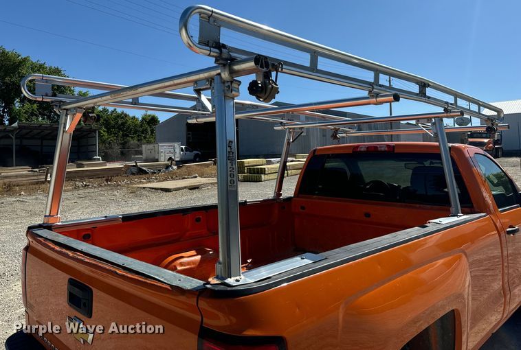 image for item EH6898 2015 Chevrolet  Silverado 1500 pickup truck