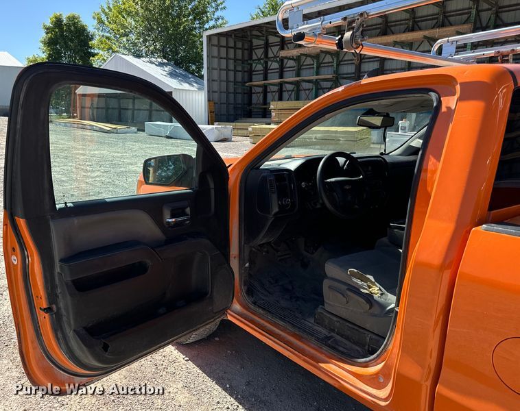 image for item EH6898 2015 Chevrolet  Silverado 1500 pickup truck