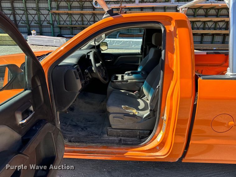 image for item EH6898 2015 Chevrolet  Silverado 1500 pickup truck